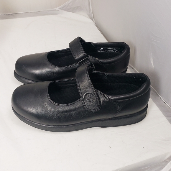 Dr Zen Therapeutic Shoes - Picture 10 of 10